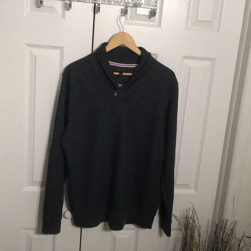 Banana Republic sweatshirt.